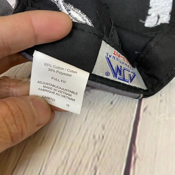 Oilfield Hat Cap Strap Back Black I Survived The Beast Embroidered Barbed Wire - Picture 9 of 9